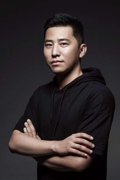 江明