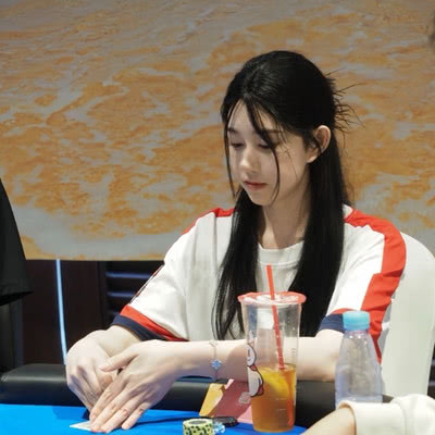 宋莹