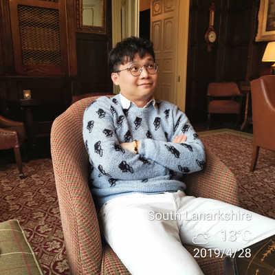 黄耀明