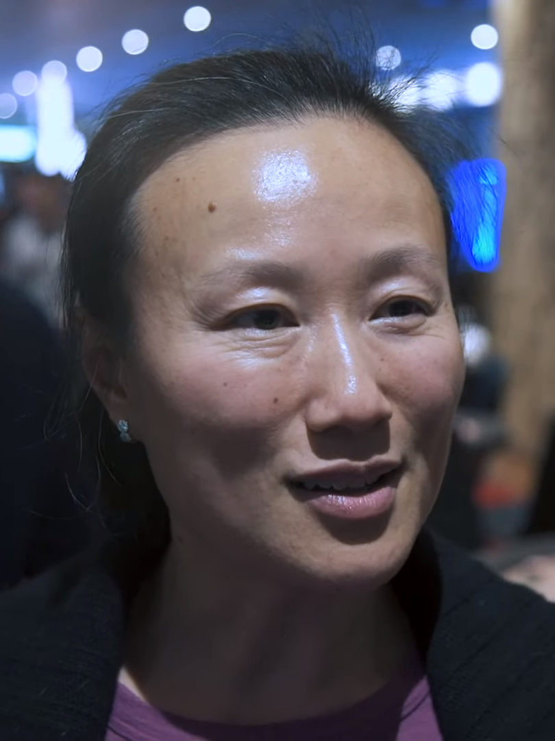 Sosia Jiang